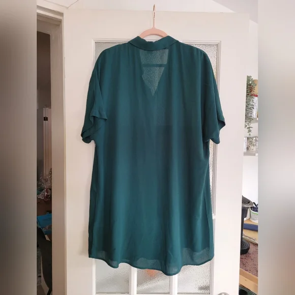 Simons' Button Down Dress - Picture 2 of 2